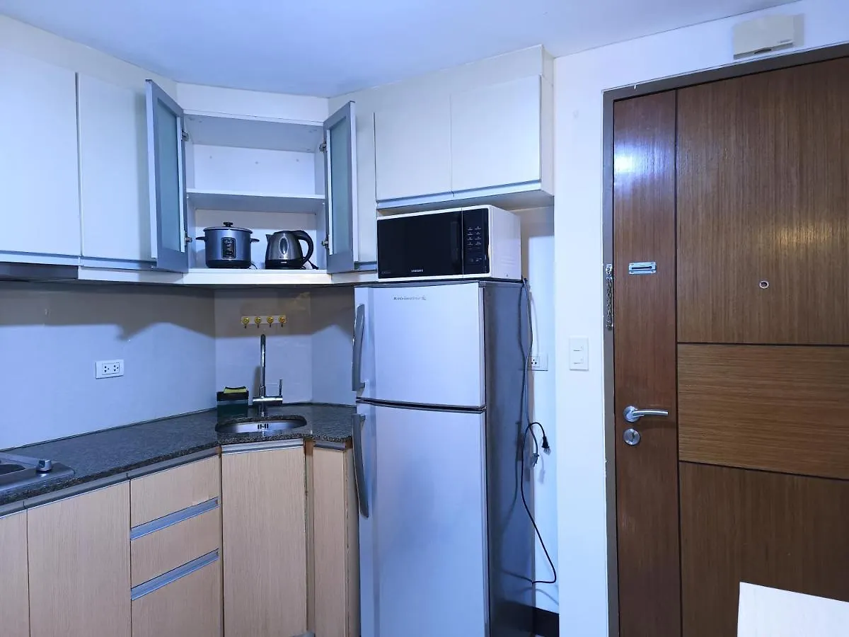 Near Terminal 3 Two Palmtree Villas- Walking Distance Only Pasay 0*,