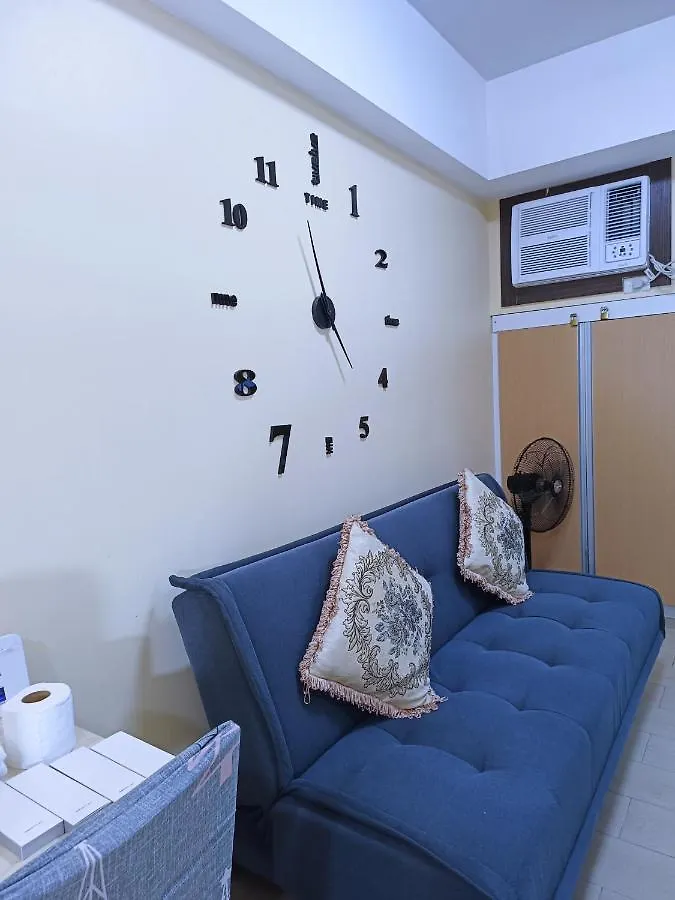 Near Terminal 3 Two Palmtree Villas- Walking Distance Only Pasay Aparthotel