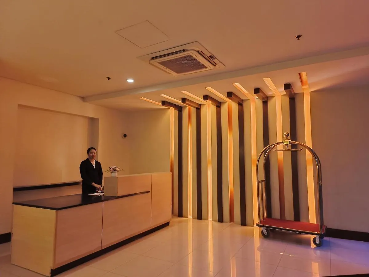 Aparthotel Near Terminal 3 Two Palmtree Villas- Walking Distance Only Pasay